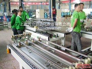 太阳能装管专机